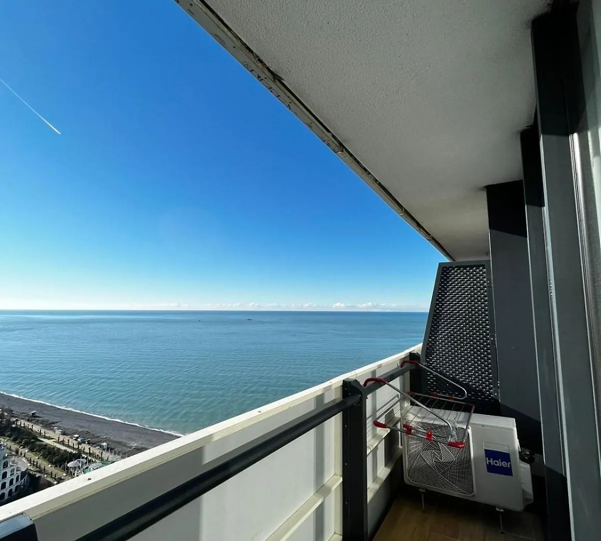 Orbi City Sunny Apartments 바투미